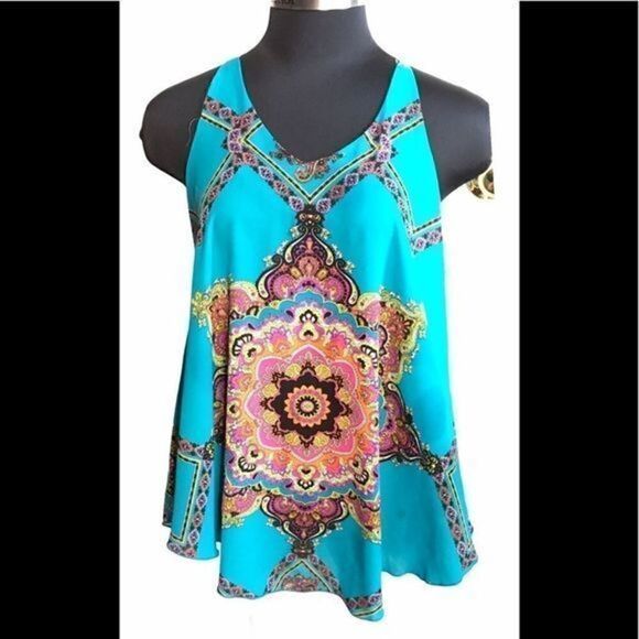 Tyche Medallion Print Top - Picture 2 of 7